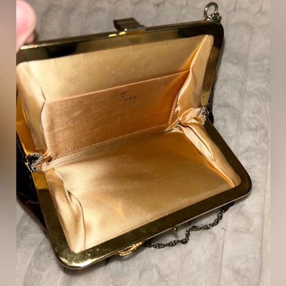 Vintage 1940's Harry Levine Brown Velvet Clutch with Gold Accents - Picture 5 of 10
